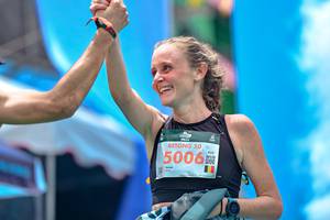 BIB: 5006
                            <button type="button" onclick="openModal(24882809)" class="btn btn-primary btn-sm float-right btn-popup" data-toggle="modal" data-target=".modal-high-quality">
                        <i class="fas fa-shopping-cart"></i> Add to Cart
                    </button>
                                            <button type="button" onclick="isThisMe(24882809, true)" class="btn btn-success btn-sm float-right btn-popup btn-isme hidden" data-toggle="tooltip" data-placement="bottom" title="นี่คือรูปของคุณใช่ไหม คลิกที่นี่เพื่อเอาเข้าอัลบั้ม">
                        <i class="fas fa-plus"></i> Add to album
                    </button>
                    <button type="button" onclick="isThisMe(24882809, false)" class="btn btn-warning btn-sm float-right btn-popup btn-isnotme hidden">
                        <i class="fas fa-ban"></i> Remove from album
                    </button>